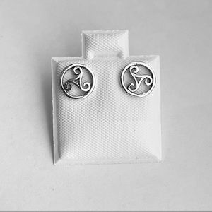 Sterling Silver Triskelion Earring, Silver Earring, Triskele Earrings